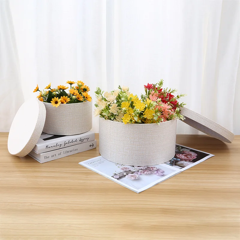 Boîte à chapeau: Nos boîtes tissées et lisses comme boite de rangement ronde