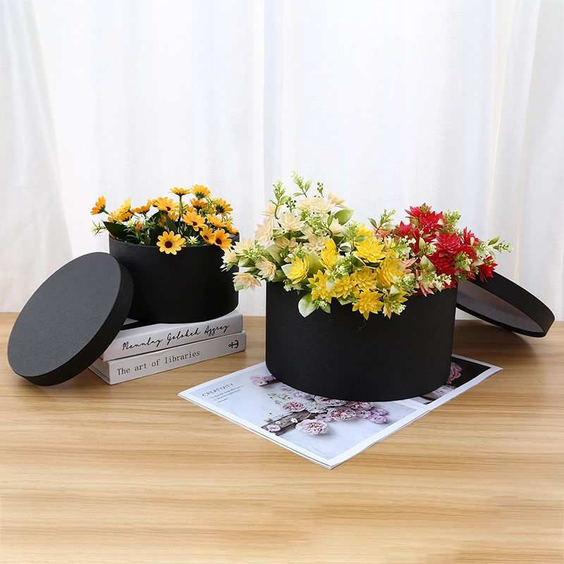 Des boîtes cadeau carton : Renforcez vos liens avec notre boîte carton cylindrique personnalisée !